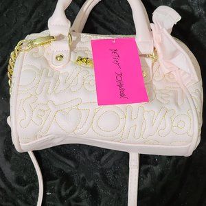 besty Johnson mini barrel bag